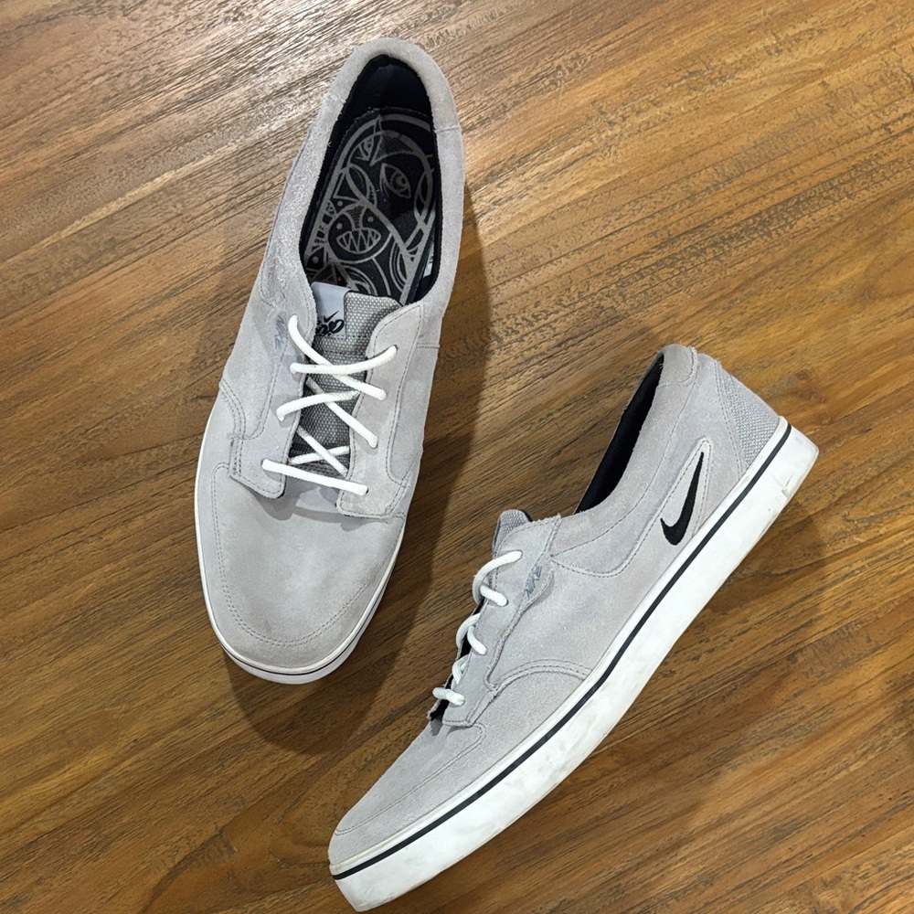 Men’s Nike Braata 6.0 Suede Shoes